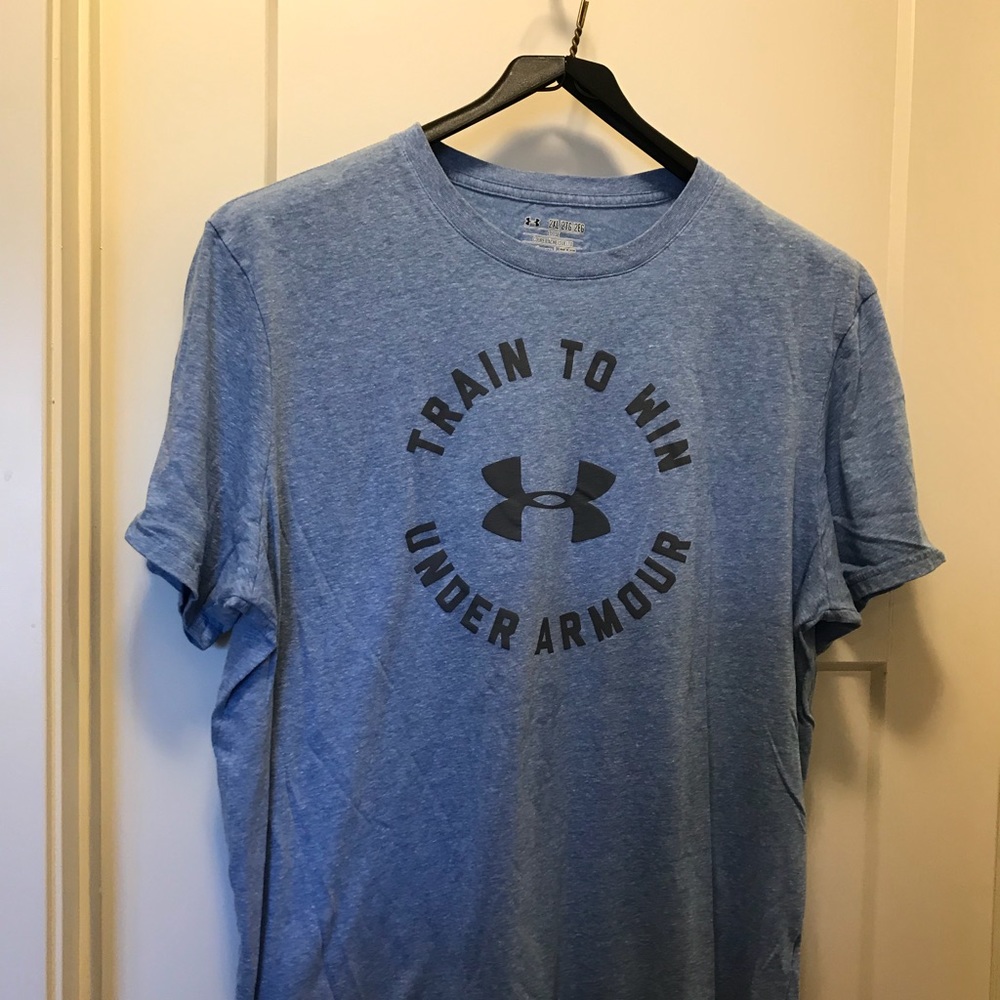Men’s under Armour 2XL shirt